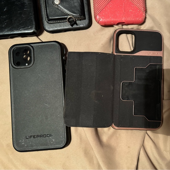 iPhone 11 Pro Max case lot - Picture 6 of 7